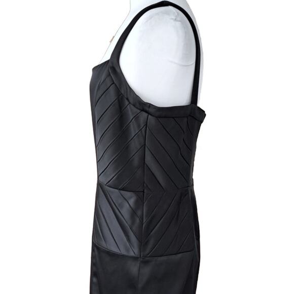 Calvin Klein Black  Stretch Satin Sleeveless Sheath Dress Size 12 Cocktail Party - Picture 4 of 10